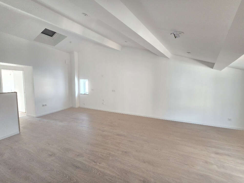 Appartement à CHAPONOST