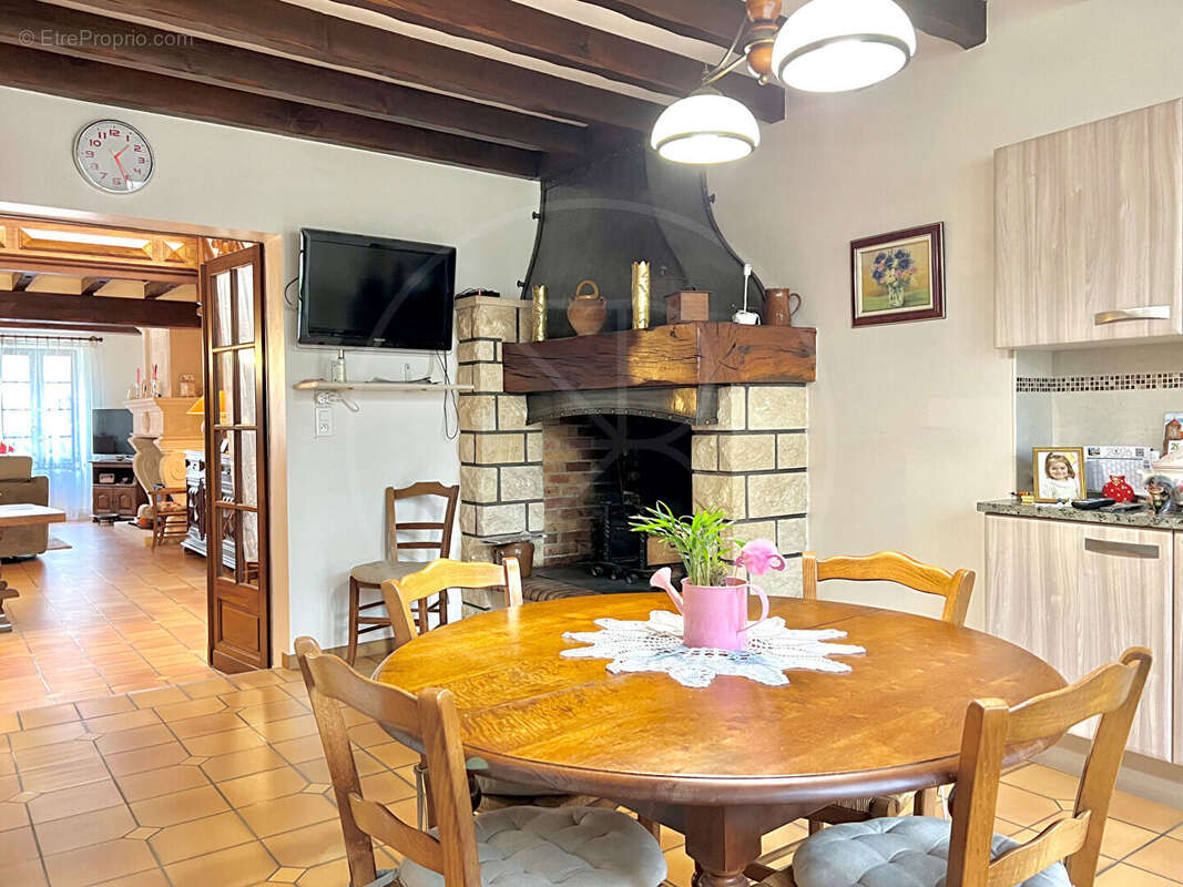Maison à MONSEGUR