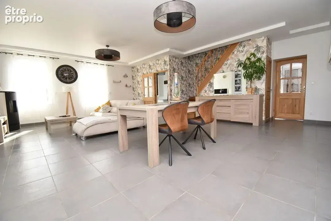 Maison 245 m² à Caudry  - photo 5