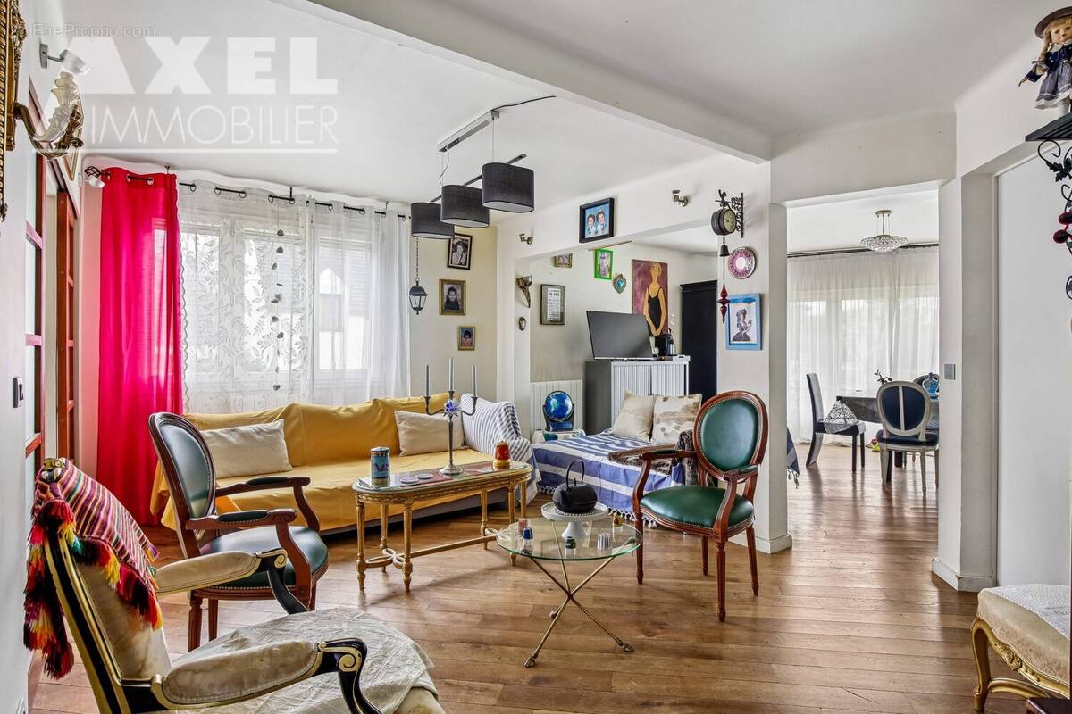 Maison à BOIS-D'ARCY