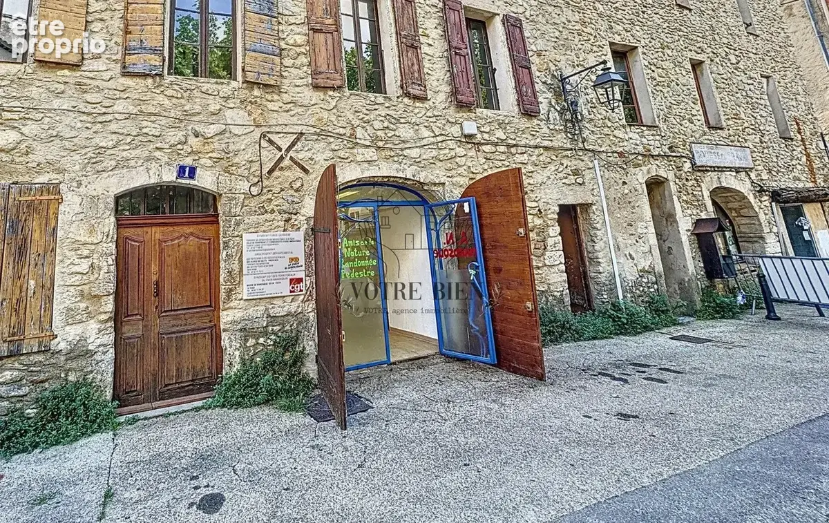 Local commercial Manosque 14 m2 - photo 1