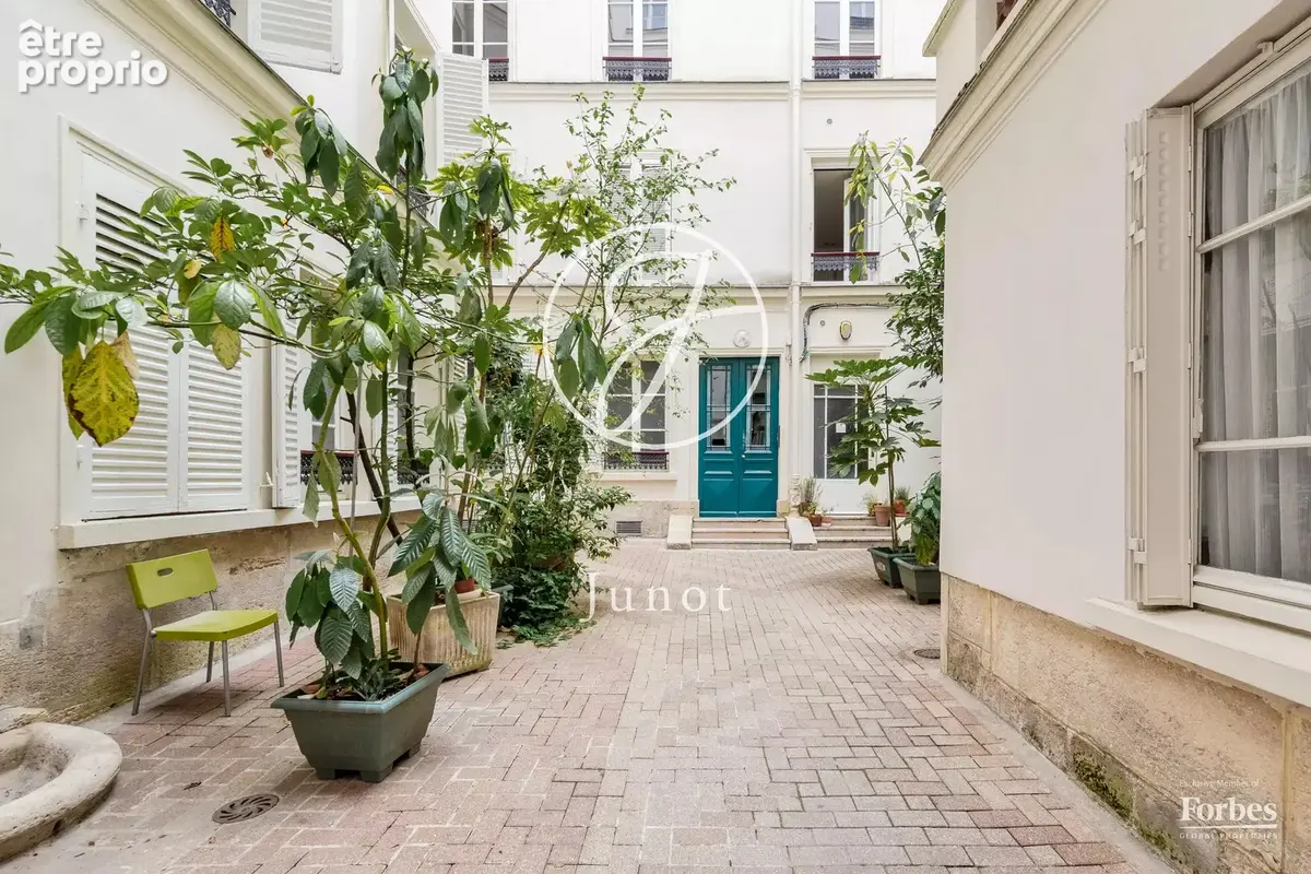 Paris 9e - MARTYRS - Appartement - 3 pièces - 59,70m² Carrez - 1 chambre - photo 13