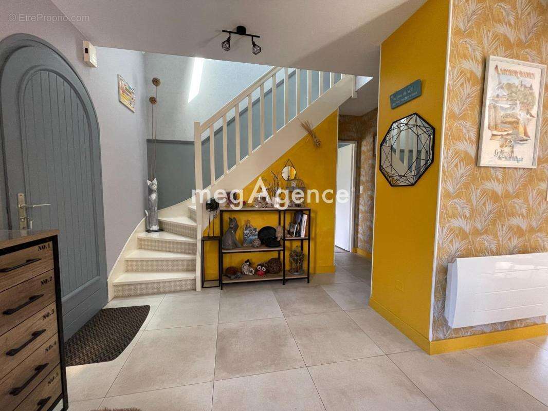 Maison à LARMOR-BADEN