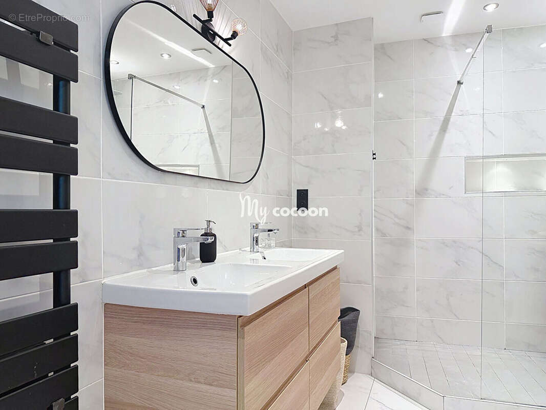 Appartement à VILLEURBANNE