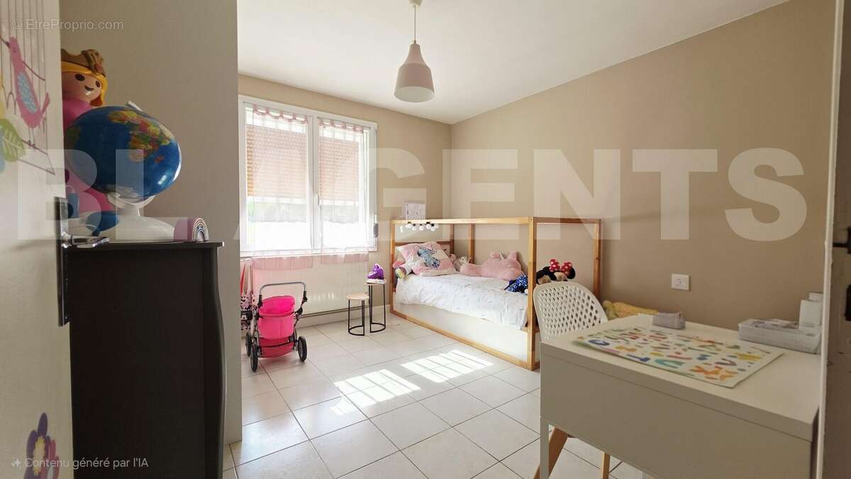 20250718_180233(1) - Maison à SEDAN