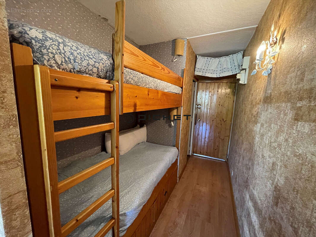 Appartement à ARETTE