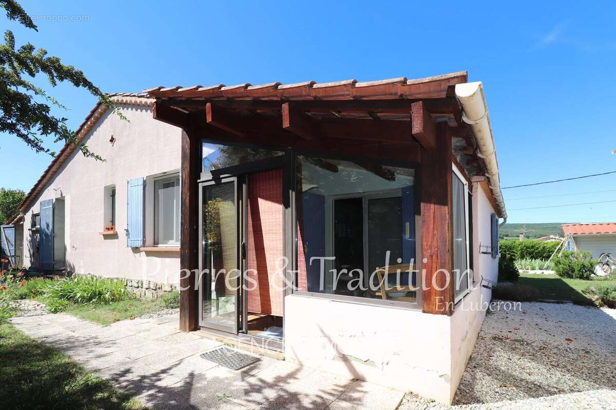 Maison à CERESTE