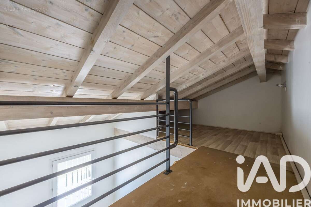 Photo 8 - Maison à SAUBRIGUES
