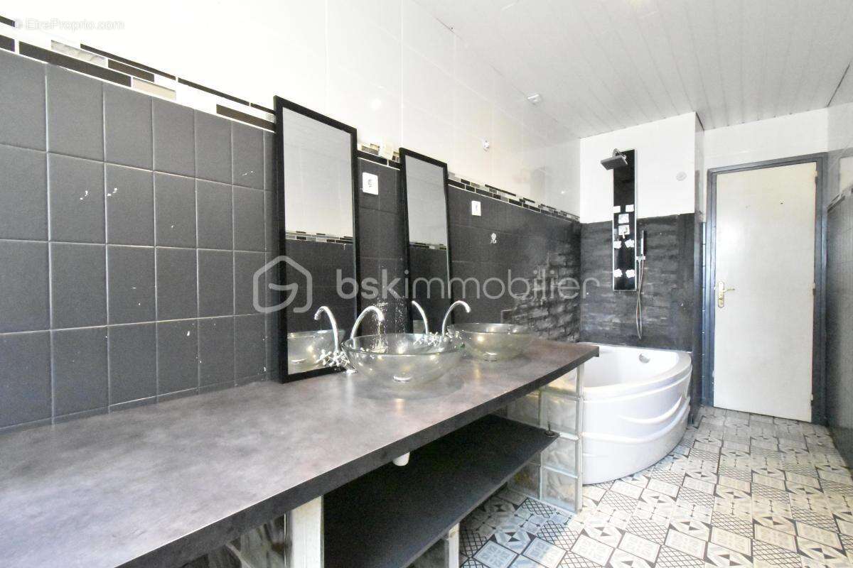 Maison familiale d'environ 135 m² – 4 chambres – Sous-sol total – Jardin clos – Étréchy - photo 15