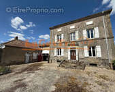 Maison à BLEVAINCOURT