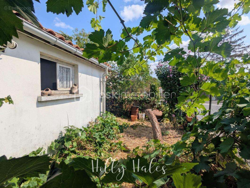 Maison de bourg à rénover - photo 6