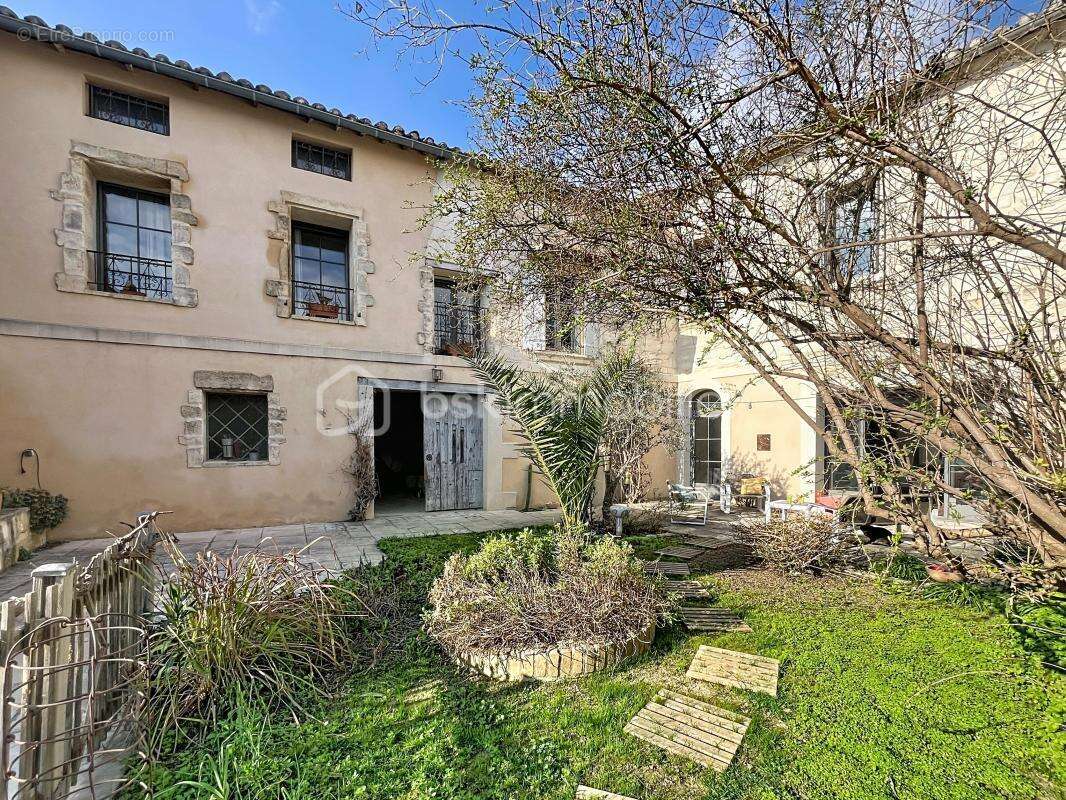 Maison à LUNEL-VIEL