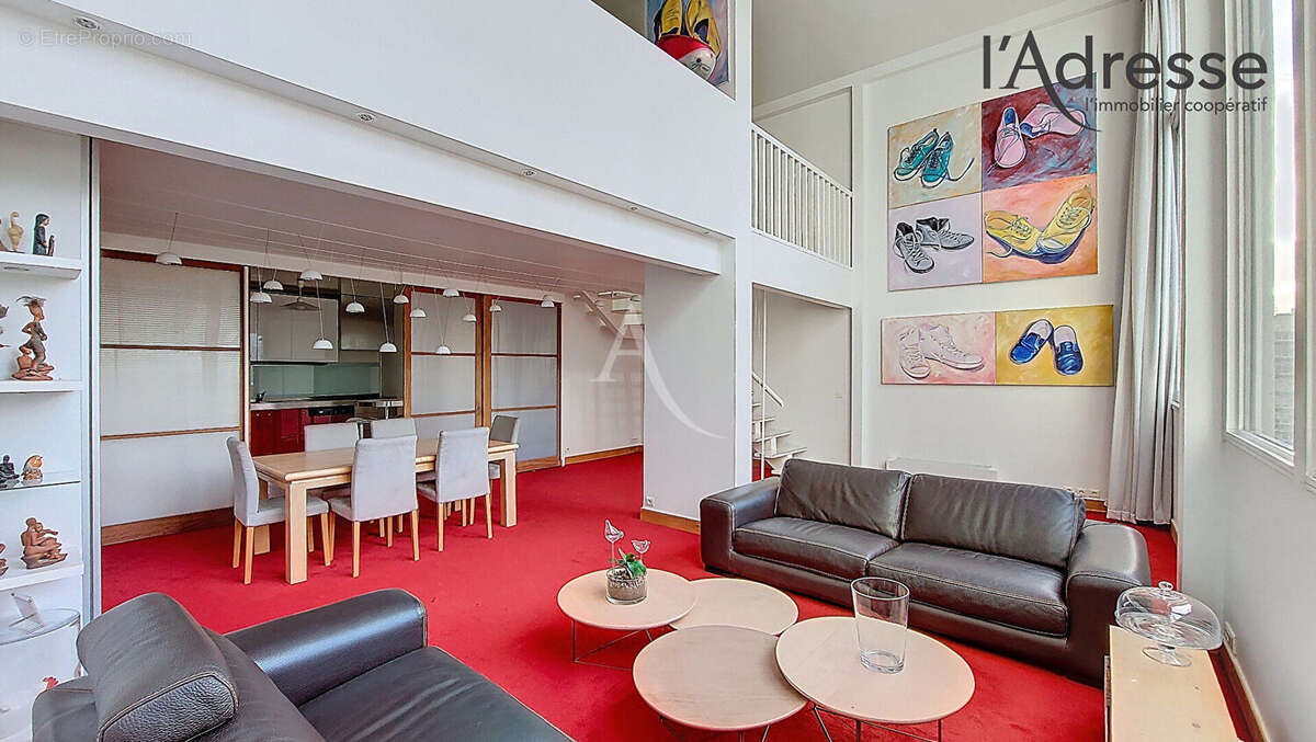 Appartement à COURBEVOIE