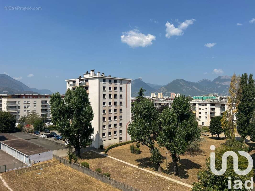 Photo 2 - Appartement à ECHIROLLES