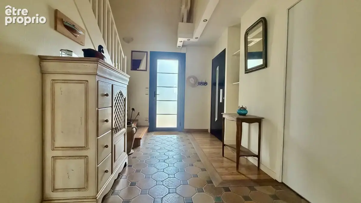 Saint-Lyphard Bourg Maison 126 m² 5 chambres Sous-sol 80 m² Ascenseur - photo 10