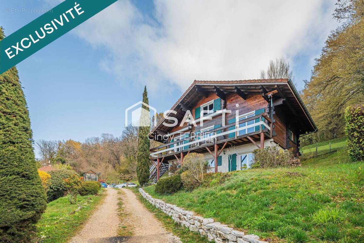 Photo 1 - Maison à VOIRON
