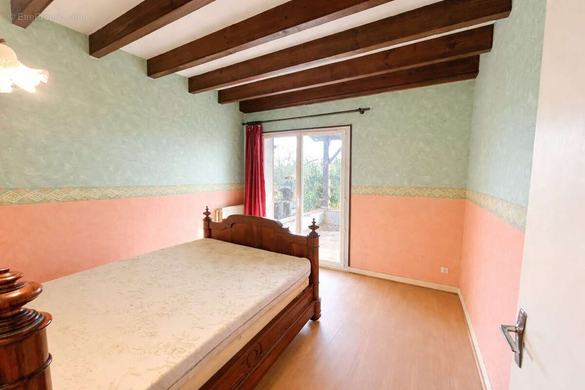 Maison à CONDAL