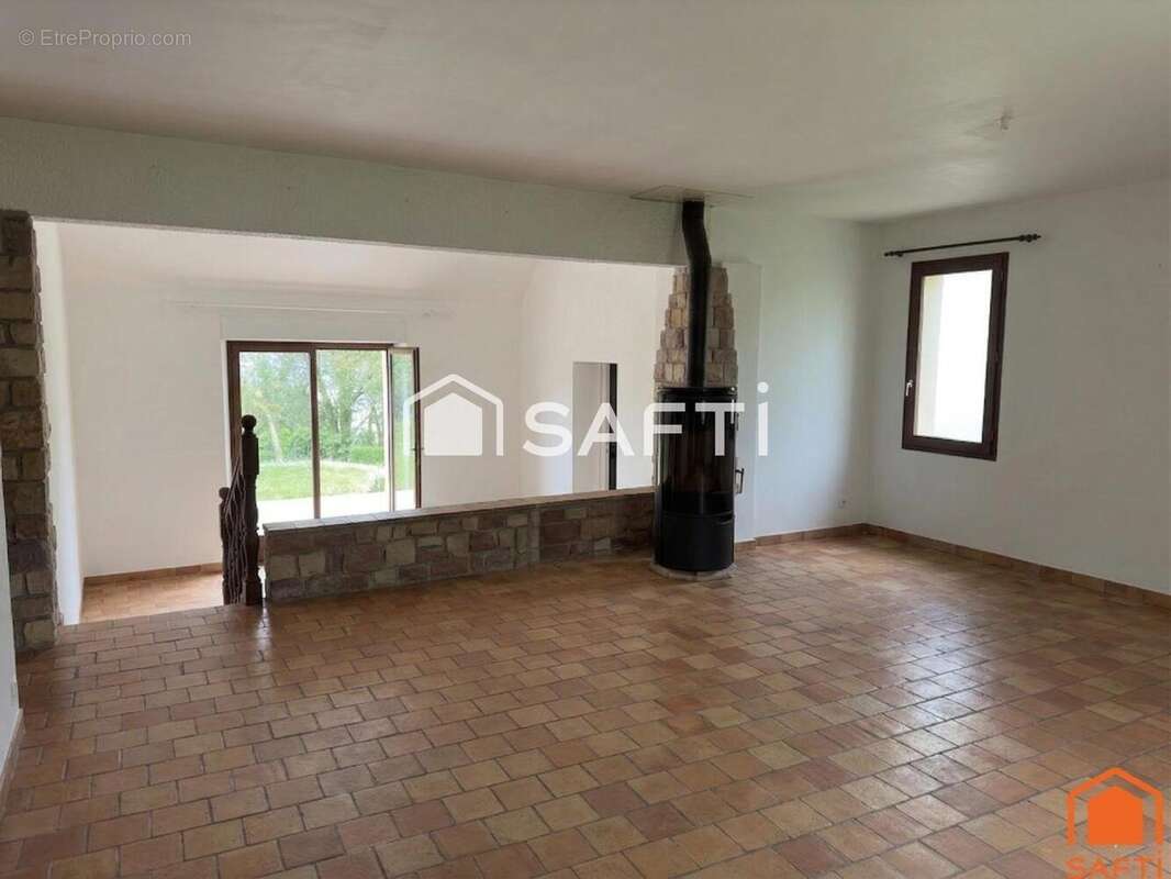Photo 3 - Maison à ERBRAY