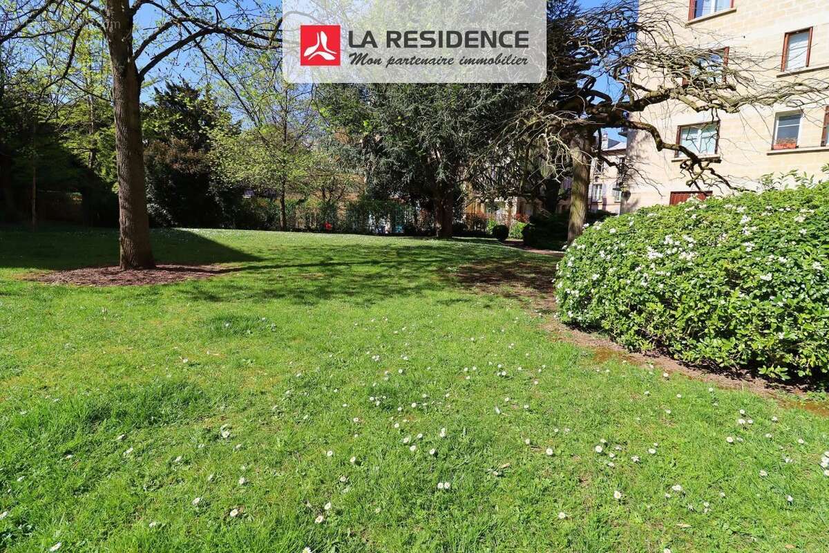 Appartement à VERSAILLES