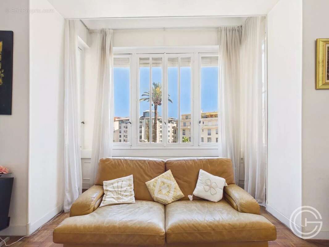 Appartement 6 Pièces 203m² - Bd Victor Hugo - NICE Carré d'Or - photo 7
