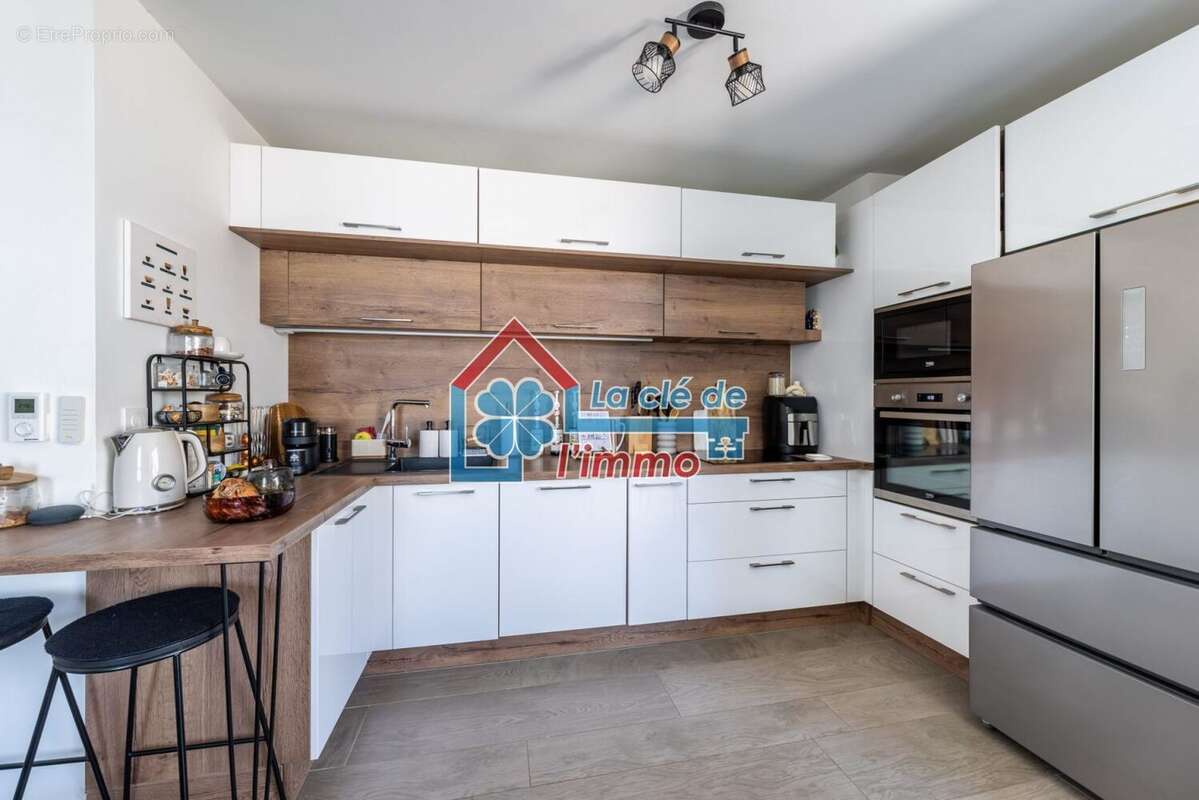 Appartement à MOISSY-CRAMAYEL