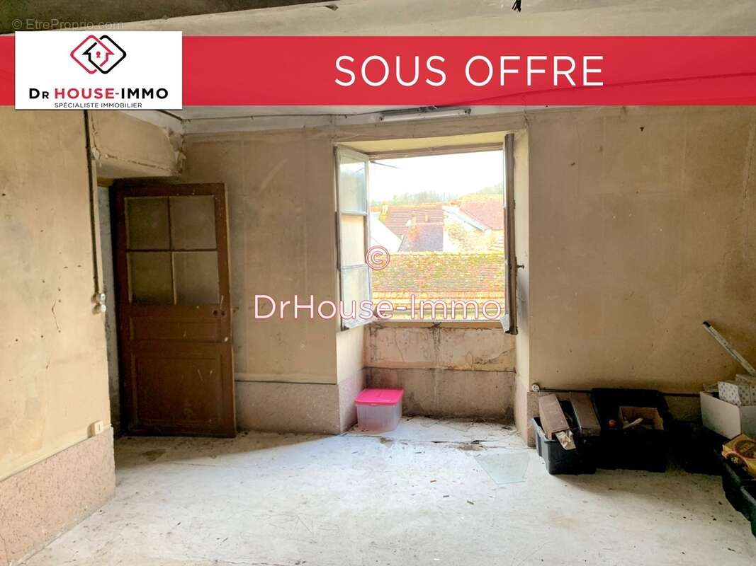 Maison à L&#039;ISLE-SUR-SEREIN