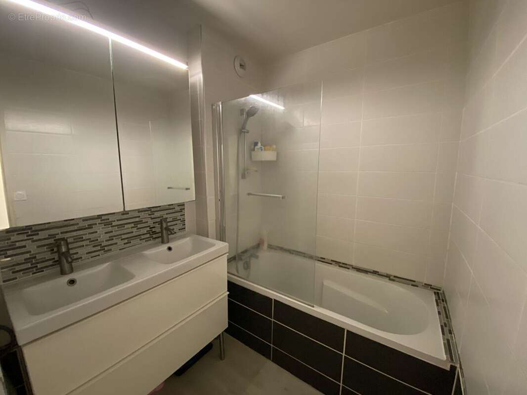 Appartement à CHAMALIERES
