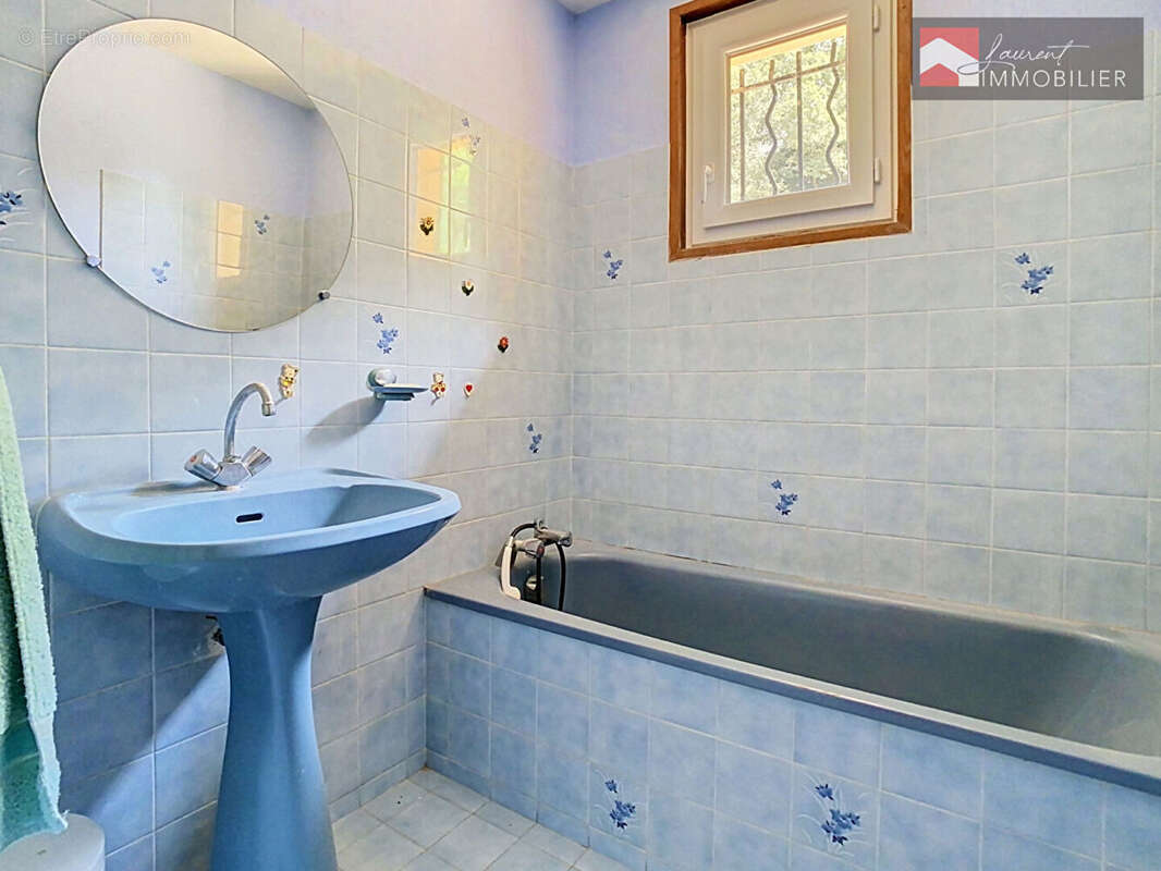 Maison sur sous-sol complet- 71260 BISSY LA MACONNAISE - photo 6