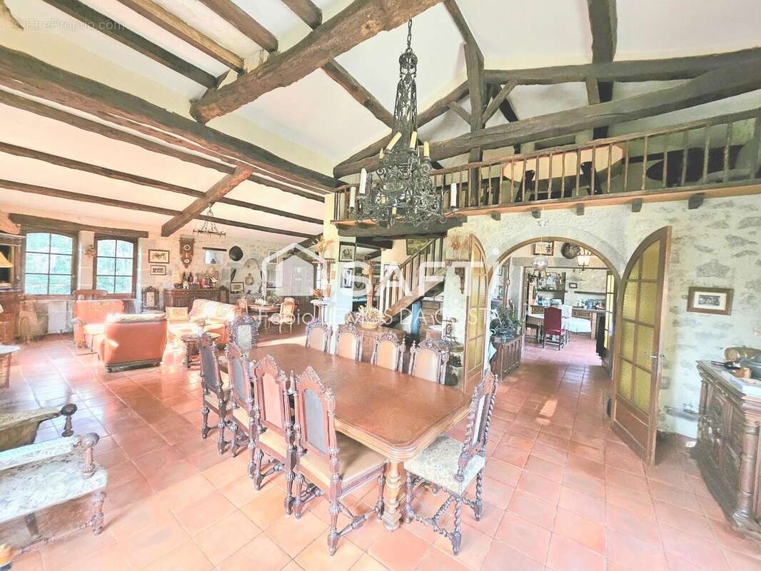 Photo 5 - Maison à MONTREAL