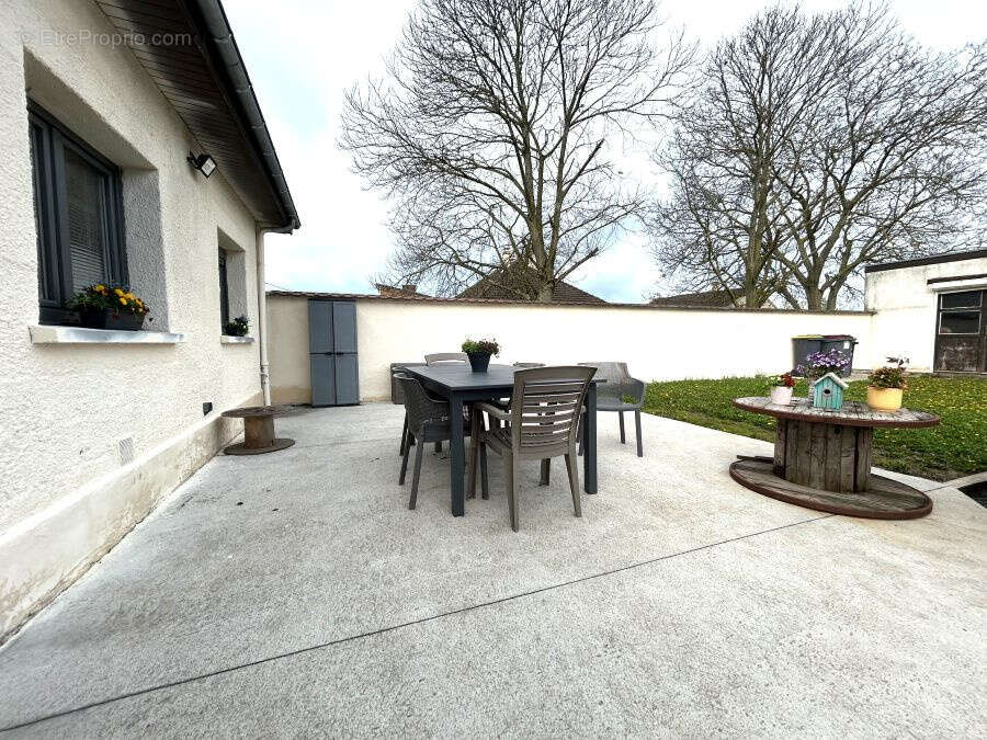 Maison à LECELLES