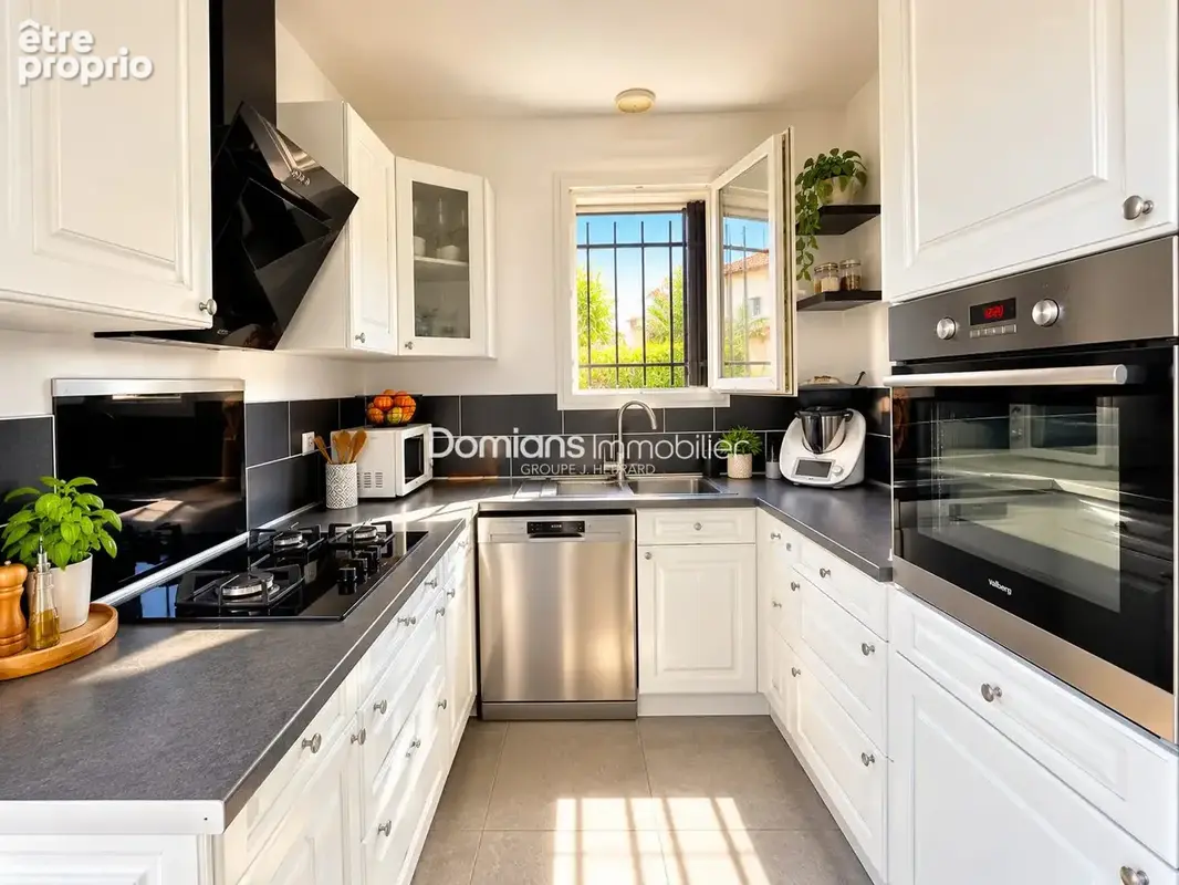 Maison 4 pièces 109 m² à vendre à Ponteilla (66300) - photo 6