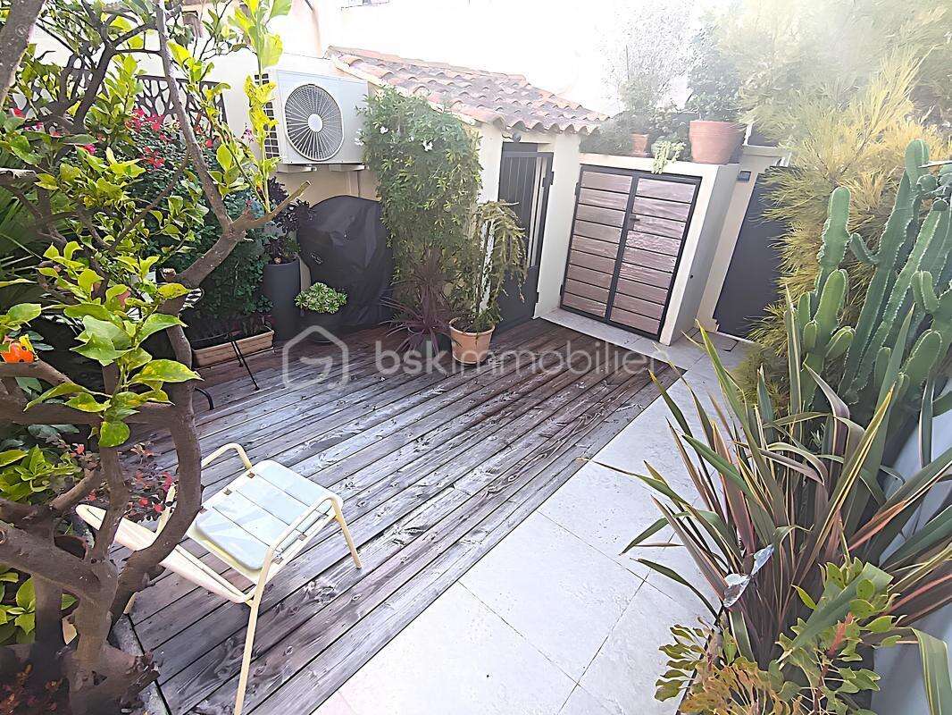 Maison à SIX-FOURS-LES-PLAGES