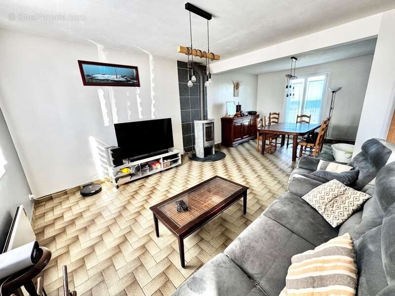 Maison à PLOUGUERNEAU