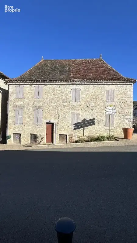 Appartement à LIVERNON