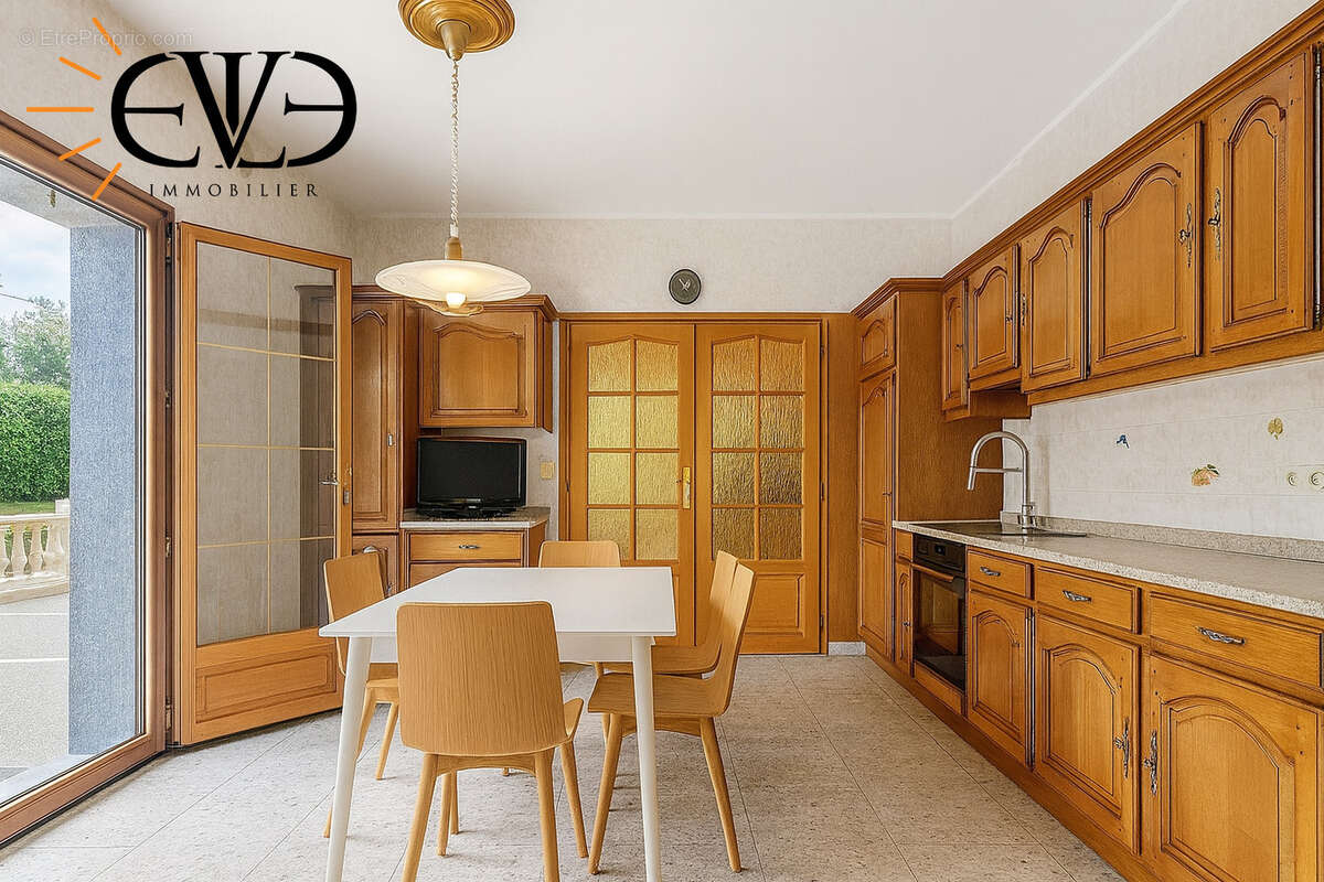 Maison à SAINT-JULIEN-EN-GENEVOIS