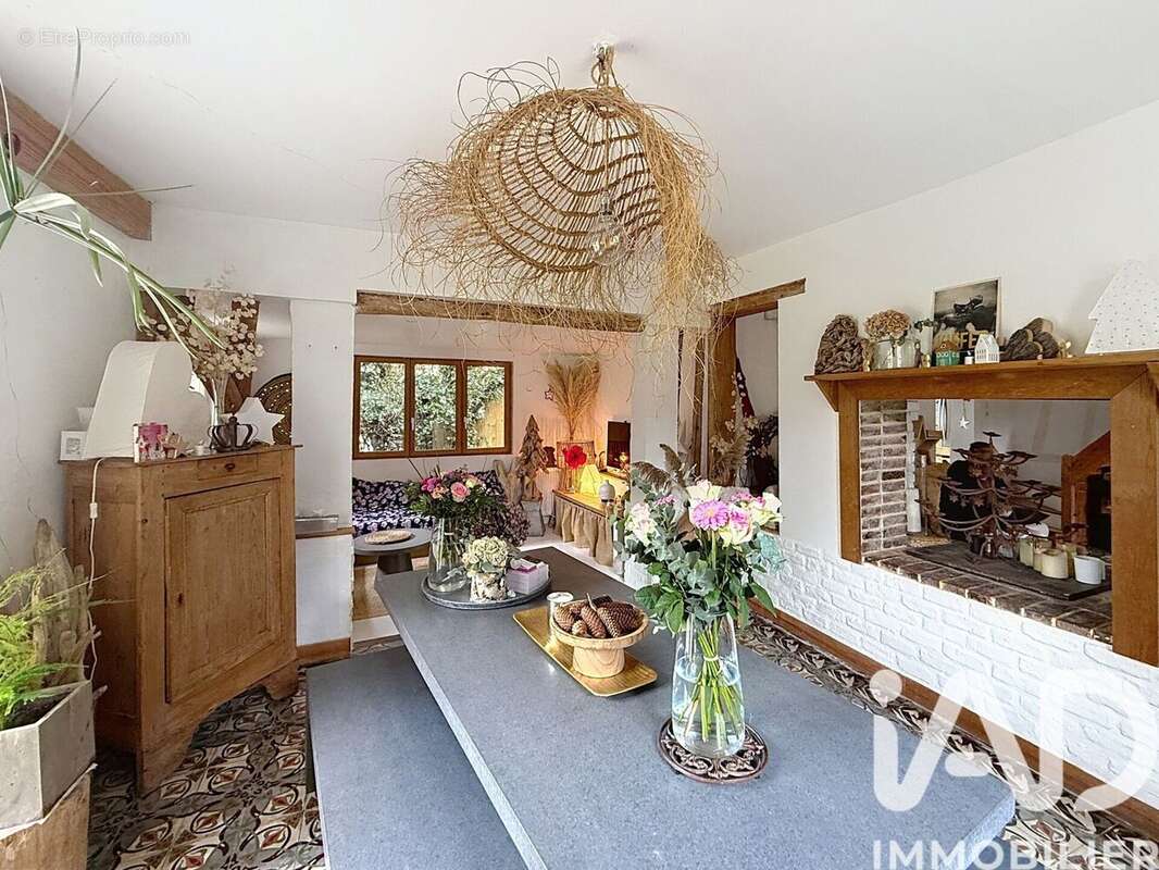 Maison 225 m² à Bourg-Achard  - photo 5
