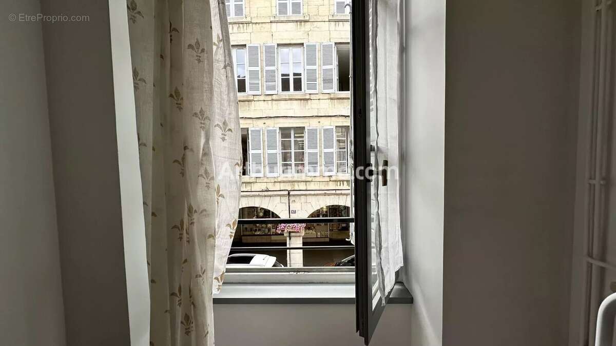 Appartement à LONS-LE-SAUNIER