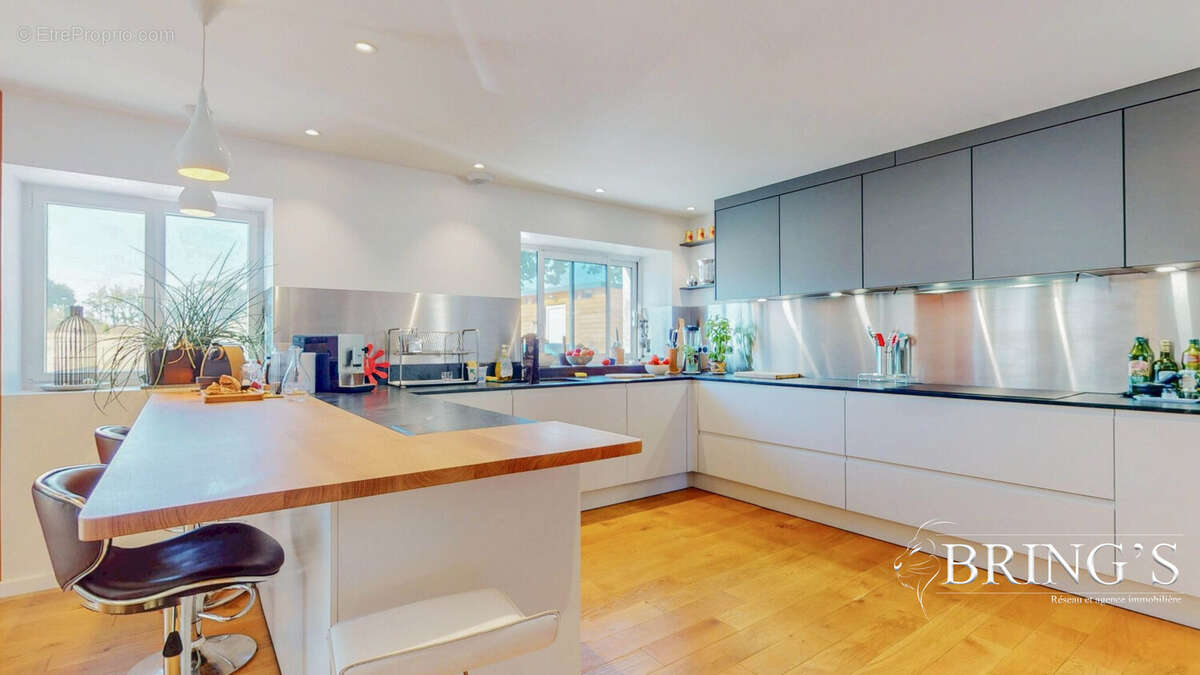 Maison 181 m² à Tregunc  - photo 3