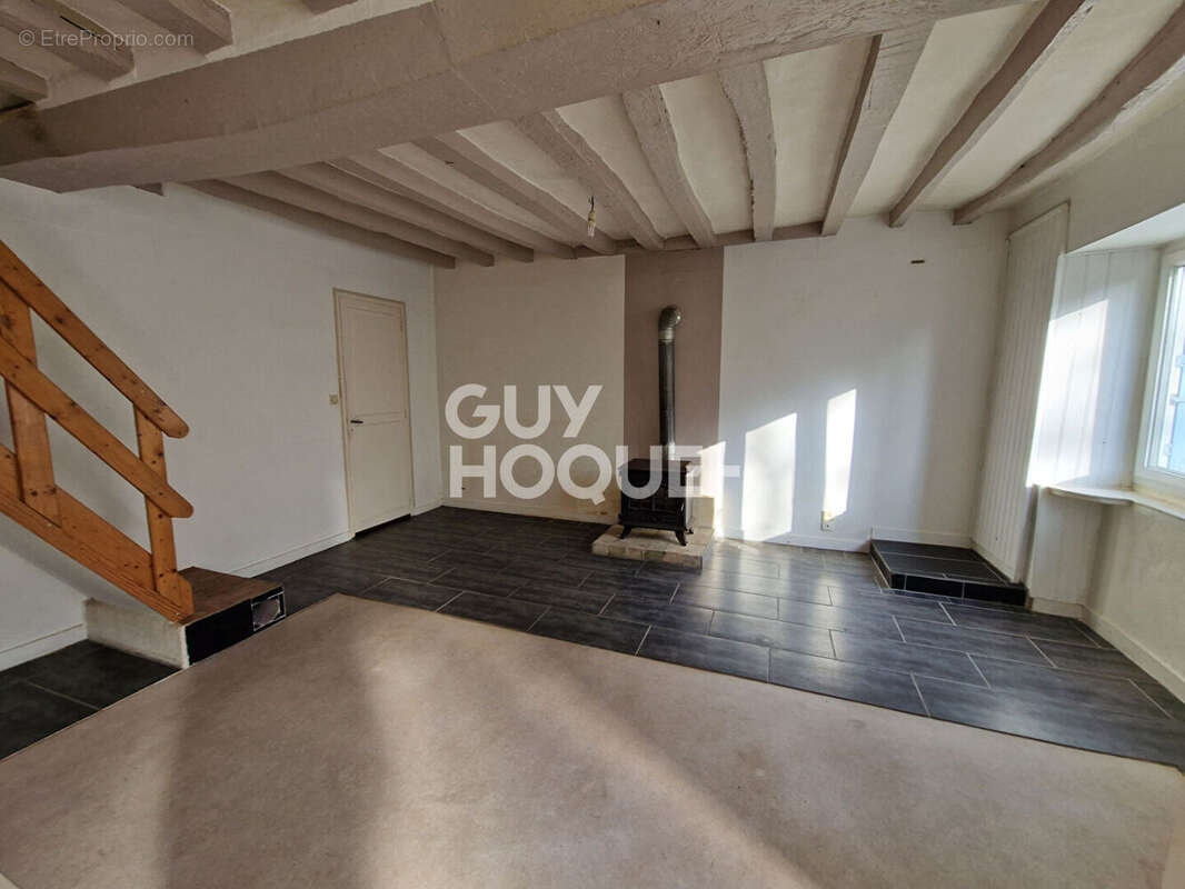 Maison à BOUERE
