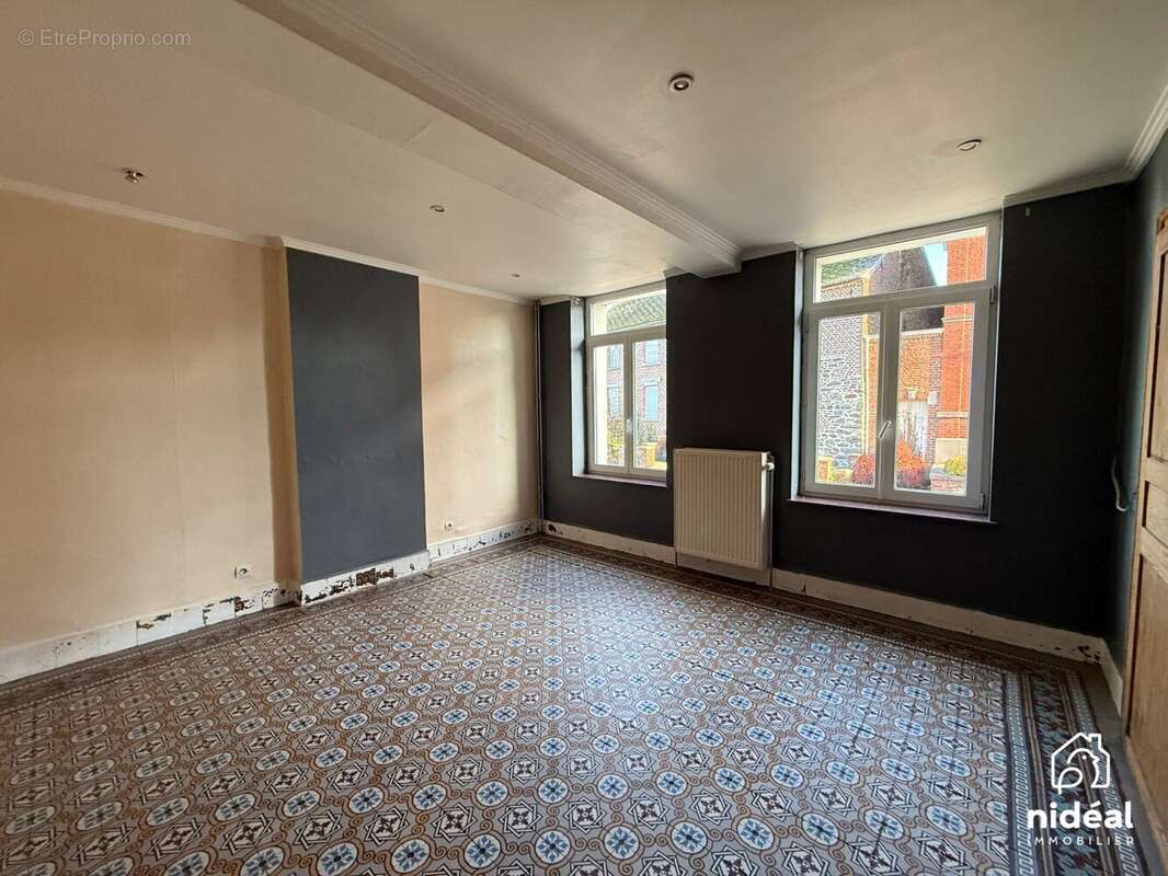 Maison à VILLERS-SIRE-NICOLE