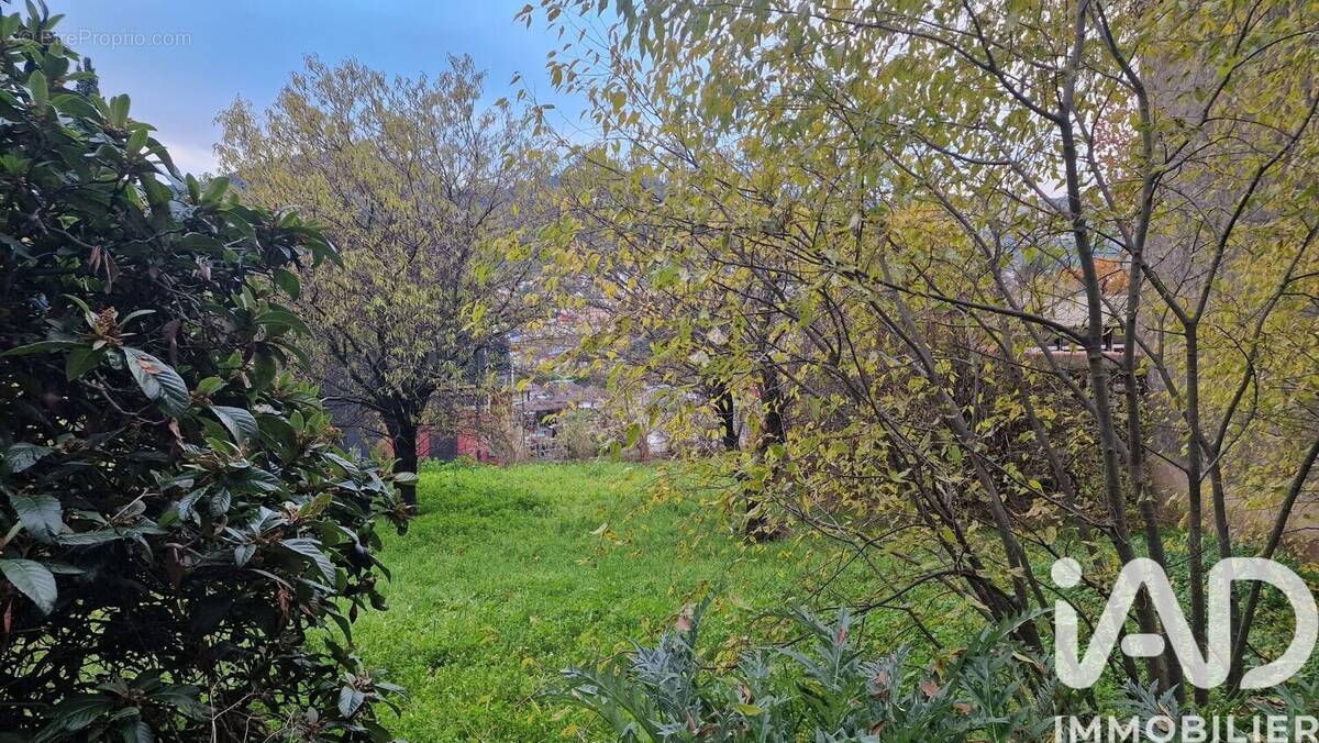 Photo 1 - Terrain à MARSEILLE-11E