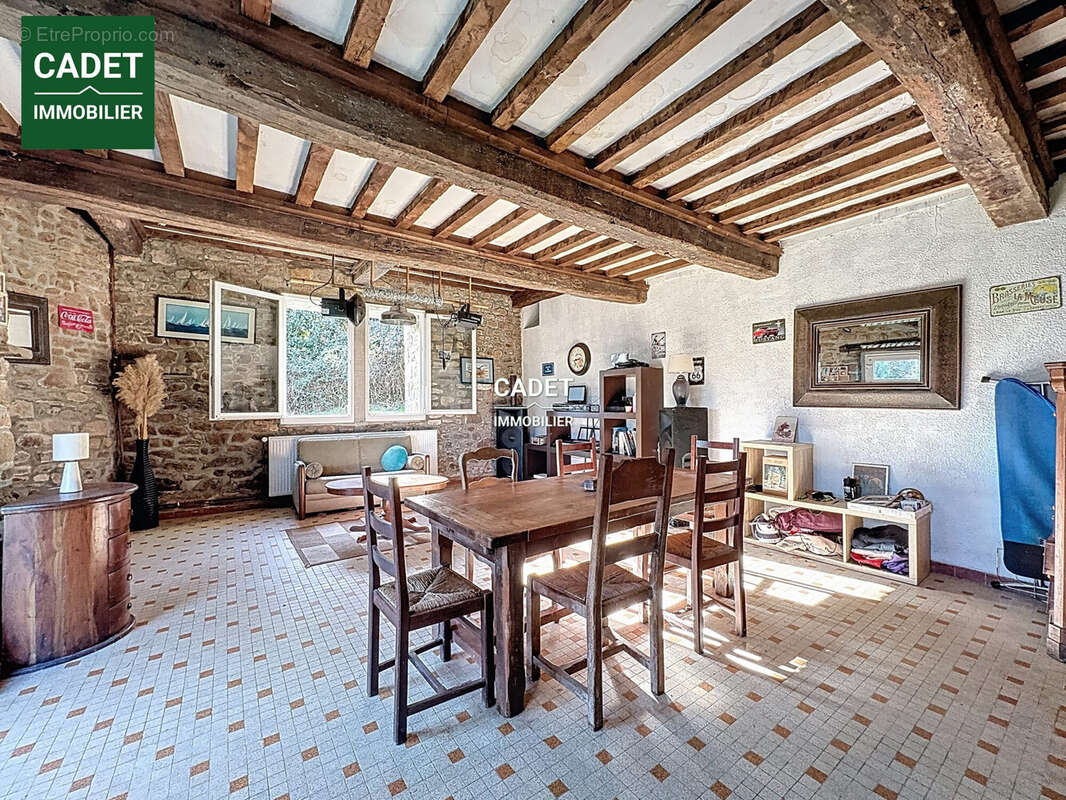 Maison 173 m² à Sartilly  - photo 4