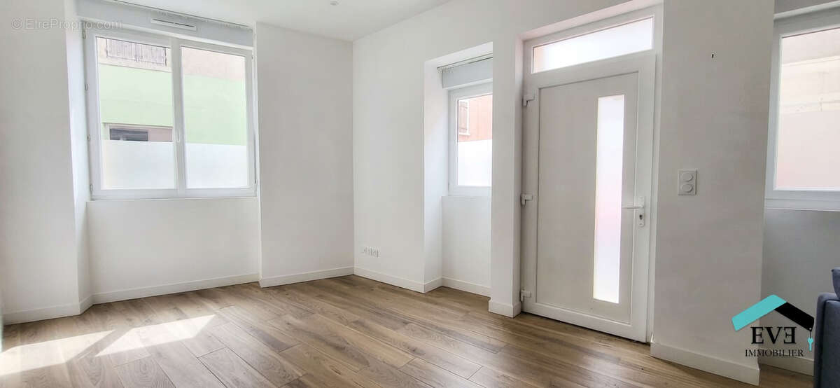 Appartement Les Roches De Condrieu 5 pièce(s) 95 m2 - photo 6