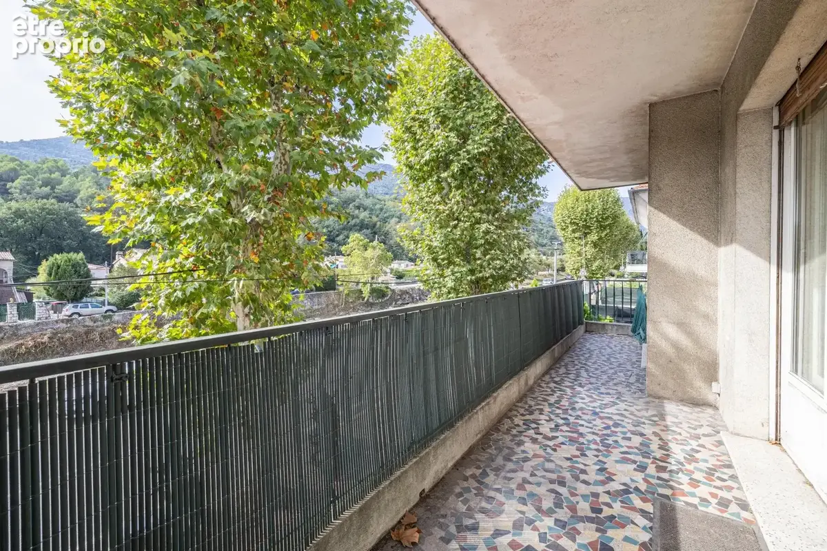 CONTES - 3 pièces 62m2 - doubles balcons - traversant Est Ouest - photo 1