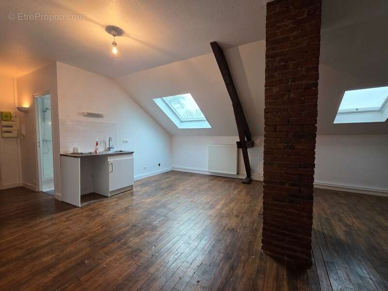 Appartement à SAINT-SORNIN-LEULAC