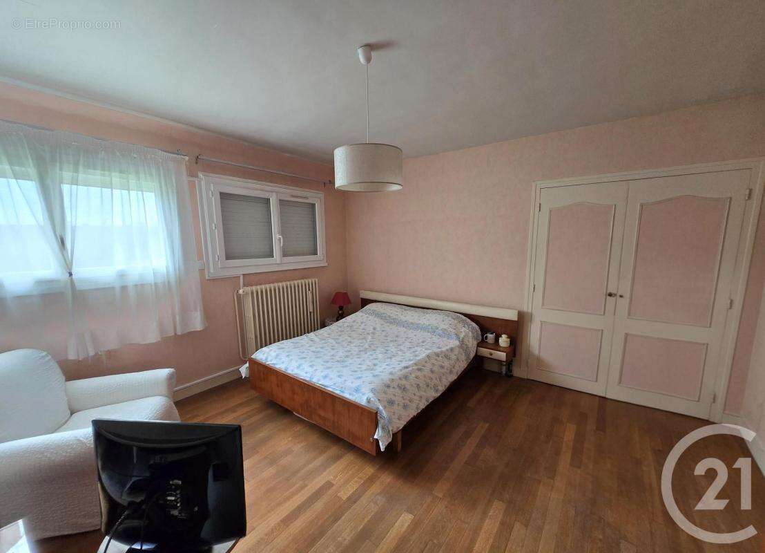 Maison à SACY-LE-GRAND