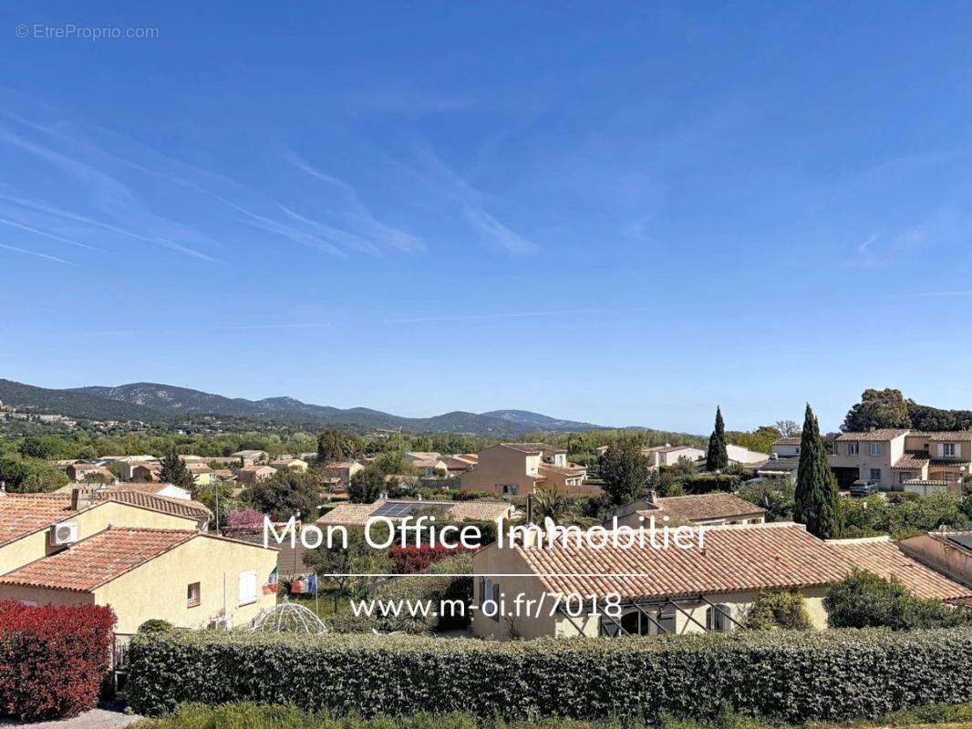 Référence : 7018-les - maison provençale avec piscinne et véranda au calme à cogolin - photo 2