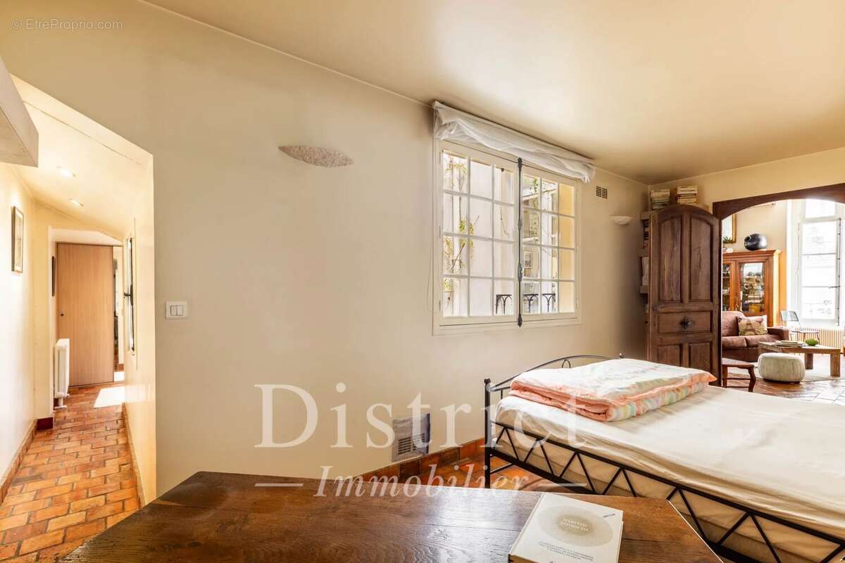Appartement à PARIS-4E