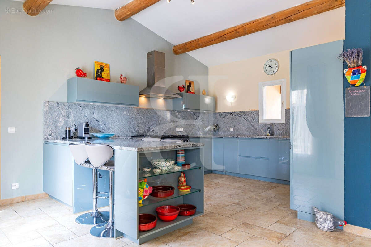 Maison à VAISON-LA-ROMAINE