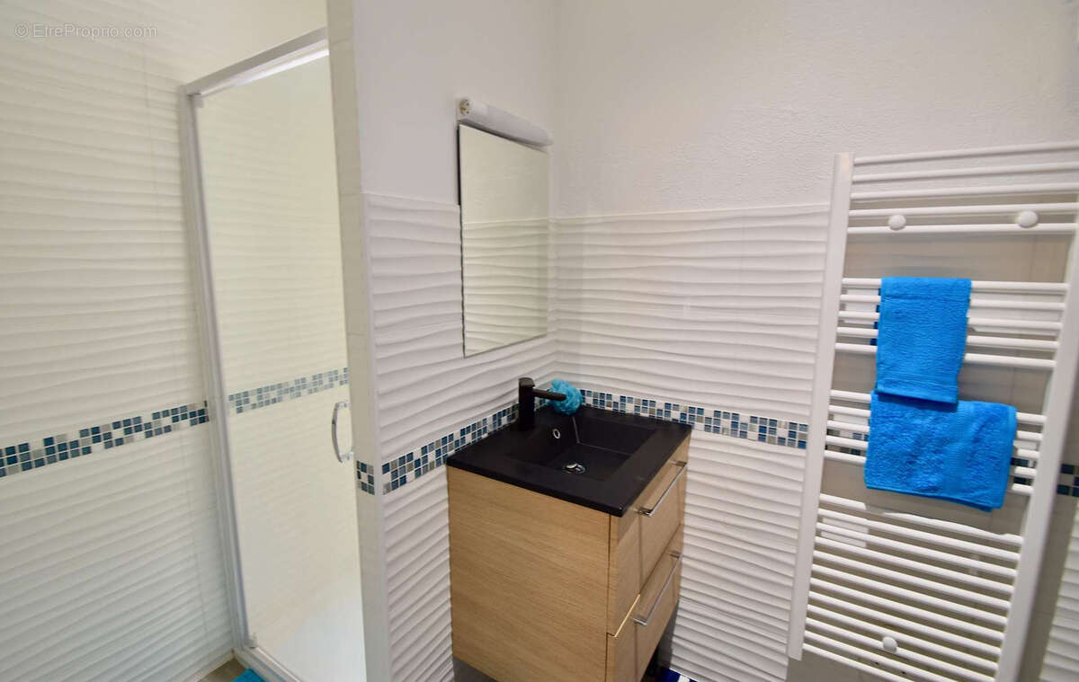 Exclusivité sainte livrade sur lot (47) - immeuble mixte - 1 local commercial - 2 appartements - centre ville - photo 7
